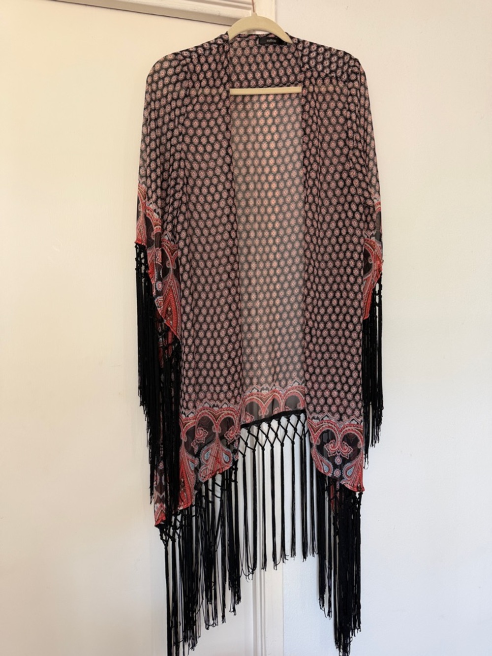 Millau Black and Pink Fringe Kimono Shawl